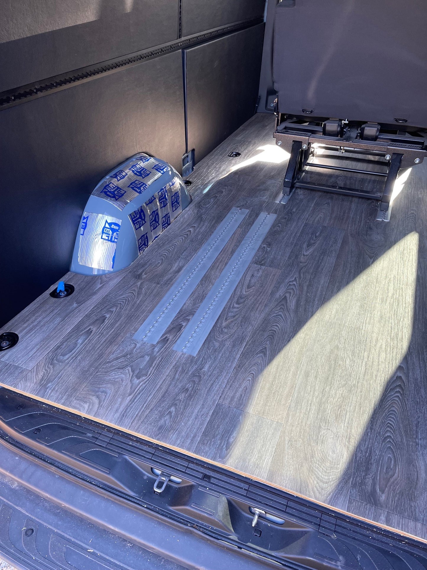 SafeTrack Single Seat Mounting Bracket